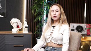 Answers to Questions from Twitter Subscribers. Together with Bella Mur - Bella Mur, Nicole Murkovski (2025)