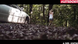 Florane Russell Czech Blonde Has Intense Lesbian Sex with Her Girlfriend - Nathaly Cherie, Florane Russell (2026)