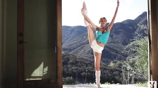 Canadian cybergirl Khloe Terae - Khloe Terae (2026)