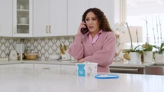 Momsday Surprise FullHD - Liv Revamped (2025)