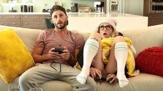 Gamer Girl Suprise FullHD - Susie Stellar (2023)