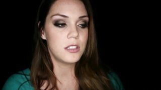 Curvy Brunettes in Lesbian Shower Scene (2026)