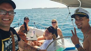 Lorena's kletsnatte verrassing FullHD - Melody Pleasure, Gaby, Chica Lorena (2025)