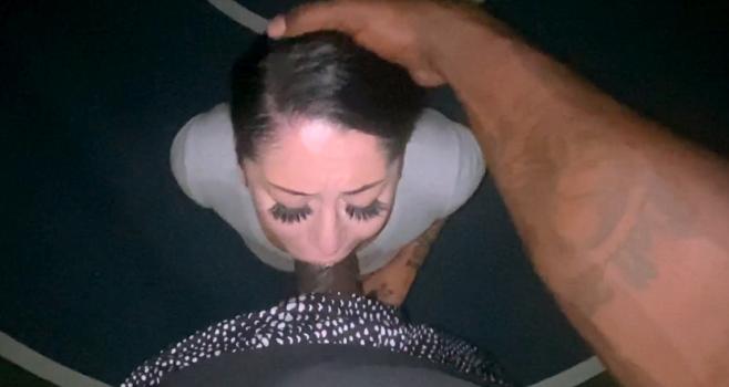 Outdoor night blowjob FullHD - Yvonna Carlo (2025)