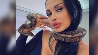 AlettaOceanLive - Aletta Ocean - Home Video In Amsterdam FullHD (2020)