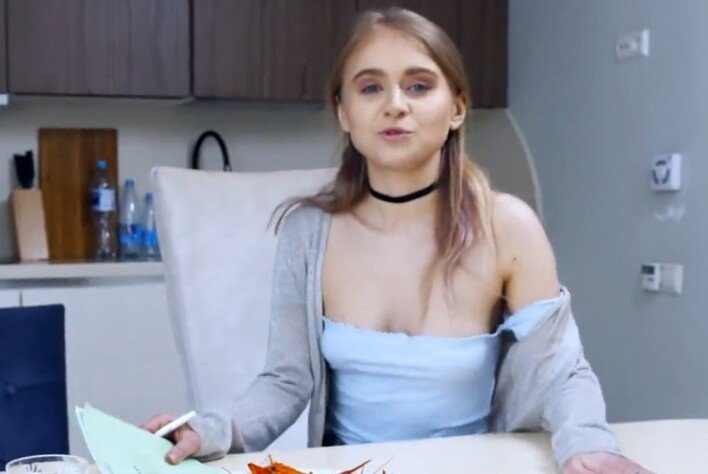Blue Picture Bf Full Hd - Online in HD Girl was asking BF to help with Homework but in Fact he just  Humped her! FullHD - SISPORN (2020)