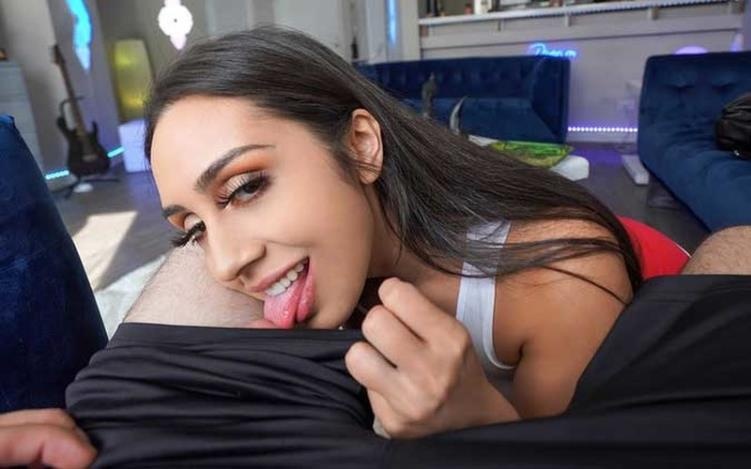 Lilly Hall - Keeping Stepdaddy Quiet HD (2020)
