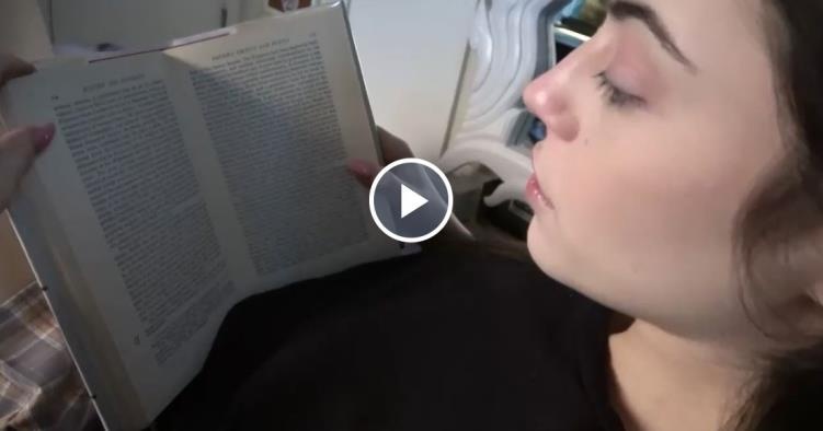 Bookworm FullHD - Kylie Quinn (2022)